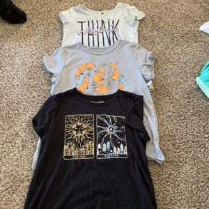 ☀️SIZE 10-12 GIRLS TEE’S☀️